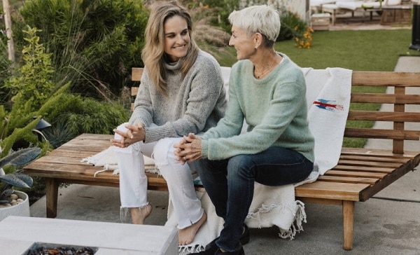 Alissa and Chelle celebrate 28 years of Blindsgalore together